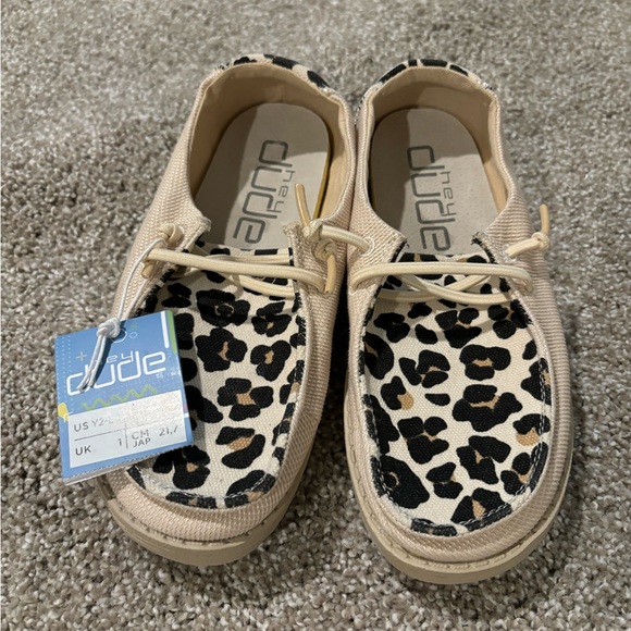 Hey Dude Other - Hey Dude Girls' Wendy Youth Funk Slip-On Shoes - Leo Safari